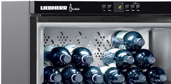 Винный холодильник Liebherr WKb 1812 Vinothek